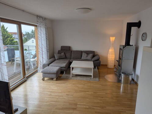 Wohnbereich mit Schwedenofen - 6 Zimmer Einfamilienhaus in Aalen