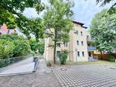 Ansicht - Bezugsfertige, helle 3-Zimmerwohnung im Hinterhaus! Balkon! Tageslichtbad! Außenrollläden!