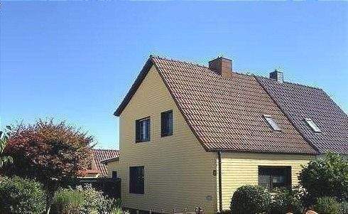 Außenansicht - 3 Zimmer Doppelhaushälfte in Eisleben