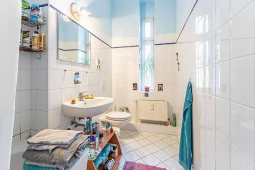 Badezimmer - 1 Zimmer Etagenwohnung in Berlin