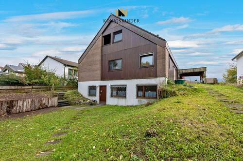 ...mit dem Garten direkt davor... - 