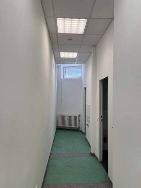 Ladenfläche - 6.JPG - 