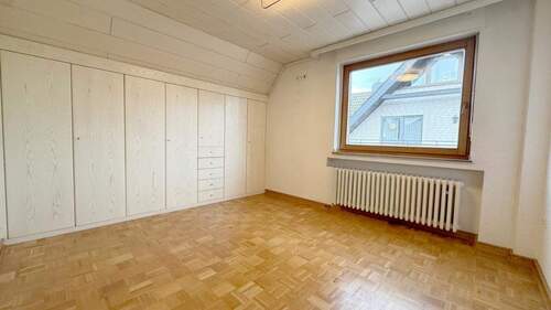 Schlafzimmer III (1. OG) - 