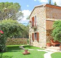Bauernhaus aus Stein mit Türmchen, ideal für einen Künstler I Immobilie Toskana - Manciano