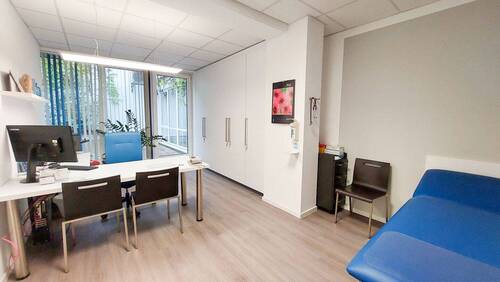 Behandlungszimmer 4 - 