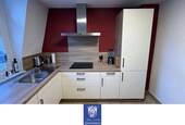 EBK gegen Ablöse - Geniale Dachgeschoss-Wohnung mit schönem Dielenboden und Bad mit Wanne!