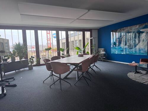 Meetingraum - Exklusives Büro am Leipziger Platz: 20 qm mit Konferenzraum