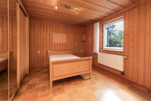 Schlafzimmer UG - 