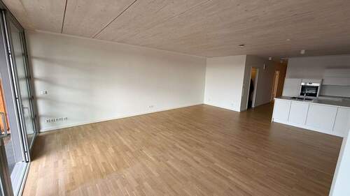 WhatsApp Image 2025-11-19 at 22.18.00(6) - Etagenwohnung mit 110,70 m&sup2; in Schwerin zum Kaufen