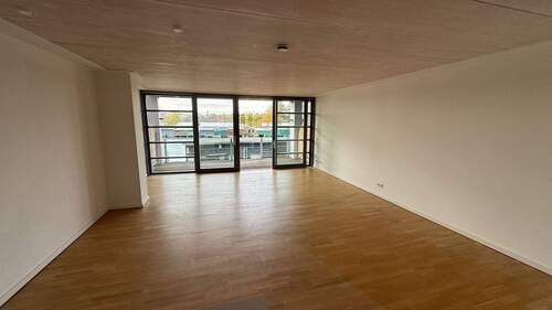 WhatsApp Image 2025-11-19 at 22.18.00(10) - 