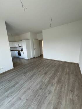 Wohn- und Essbereich mit Küche - 