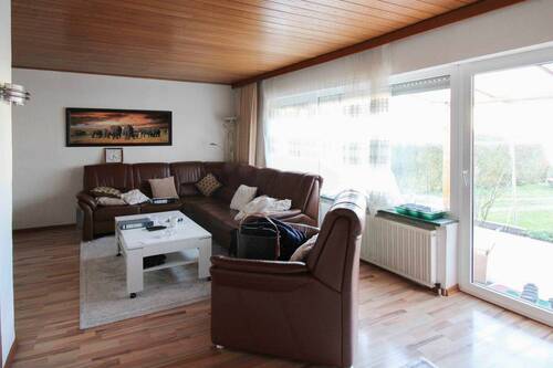 Wohnzimmer (1) - 5 Zimmer Doppelhaushälfte zum Kaufen in Elchingen