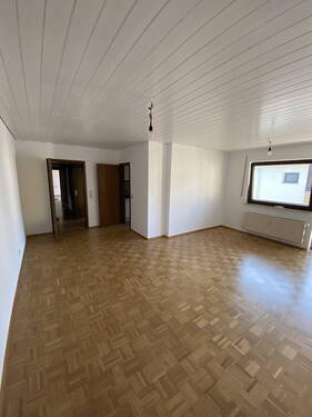 Wohn- Esszimmer - 