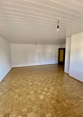 Beispiel Zimmer - 1 Zimmer Einfamilienhaus zum Kaufen in Idstein