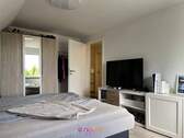 Oben angekommen: ein Schlafzimmer. - 