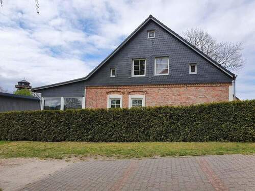 Seitenblick - 7 Zimmer Einfamilienhaus zum Kaufen in Altwarp