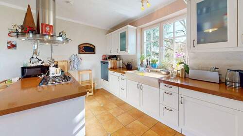 Küche mit Kochinsel - 