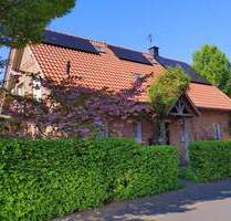 Energieeffizientes Einfamilienhaus mit Kamin, PV, Solar & Traumgarten in schöner Lage Winnekendonk - Kevelaer
