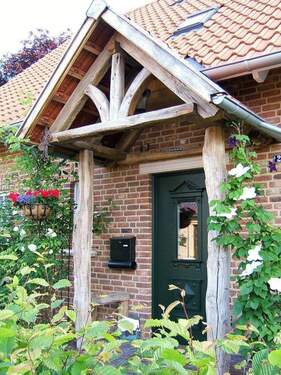 Hauseingang überdacht - 6 Zimmer Einfamilienhaus in Kevelaer