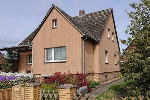 Außenansicht - 6 Zimmer Einfamilienhaus zum Kaufen in Tiddische