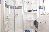 Badezimmer EG - Einfamilienhaus mit 124,00 m&sup2; in Hamburg zum Kaufen