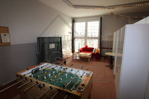 Zimmer V - 