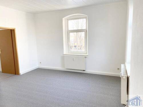 Wohnzimmer (2) - Schöne 3-Raum Wohnung am Stadtrand