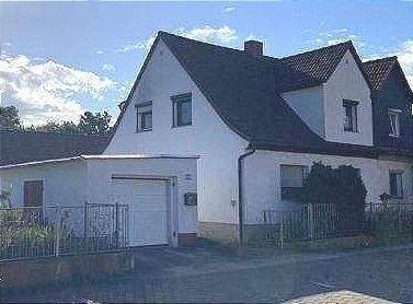 Außensansicht - 5 Zimmer Doppelhaushälfte zum Kaufen in Seegebiet Mansfelder Land