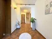 Flur - 4 Zimmer Einfamilienhaus in Siegburg