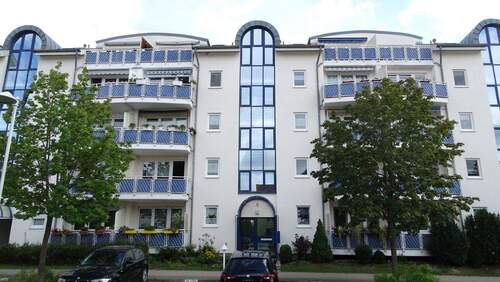 Außenansicht - 2 Zimmer Etagenwohnung zur Miete in Erfurt