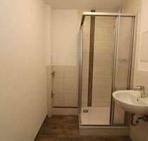 Wohlfühlgarantie...neu sanierte 3-RW mit Dusche und Balkon!!! - Freiberg