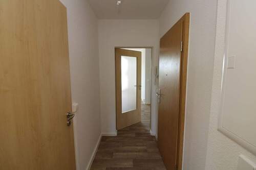 Beispiel Flur - Etagenwohnung mit 54,00 m&sup2; in Freiberg zur Miete