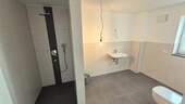Bad Dusche WC Beispiel - 5 Zimmer Etagenwohnung in Bad Bocklet