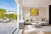 Couchbereich mit DT-Zugang - 