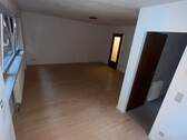 Wohnzimmer.jpeg - 2 Zimmer Etagenwohnung in Schonach im Schwarzwald