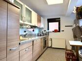 Küche - 5 Zimmer Einfamilienhaus in Offenbach