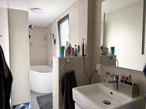 Tageslichtbad - Einfamilienhaus mit 132,60 m&sup2; in Offenbach zum Kaufen