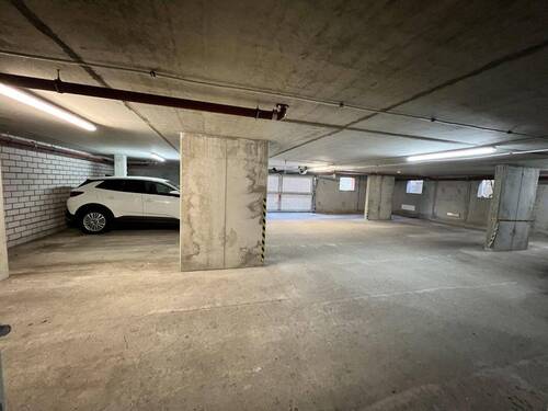 Tiefgarage - 