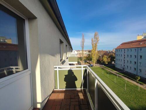 Balkon - 3 Zimmer Etagenwohnung zur Miete in Merseburg