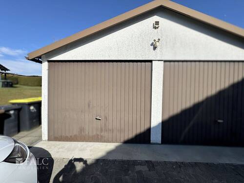 Garage - 