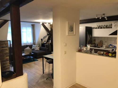 Wohn-Kochbereich mit Einbauküche (VB) - 3 Zimmer Etagenwohnung zur Miete in Görlitz