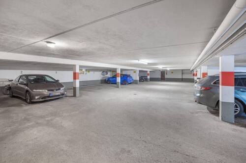 Tiefgarage - 