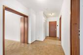 Diele - 3 Zimmer Etagenwohnung zum Kaufen in Hamburg
