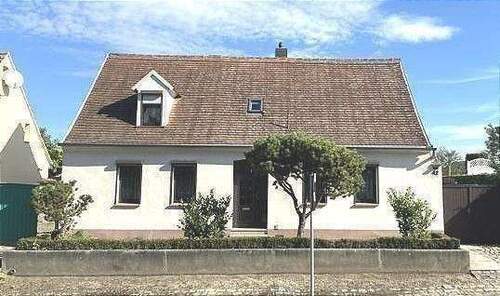 Außenansicht - freistehendes EFH in Bad Lauchstädt