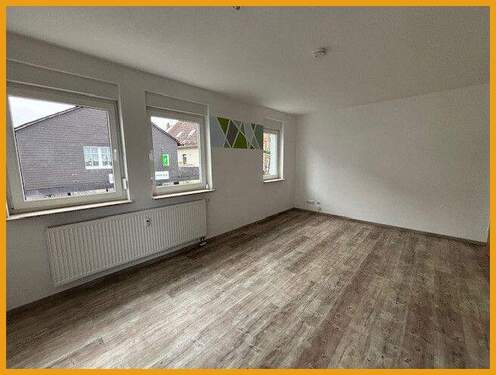 Wohnzimmer - 2 Zimmer Etagenwohnung in Schwalmstadt