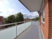 Balkon - 3 Zimmer Etagenwohnung zum Kaufen in Stade