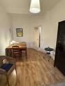 Wohnzimmer - 2 Zimmer Etagenwohnung in Frankfurt am Main