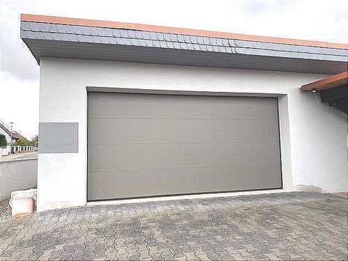 Garage - 