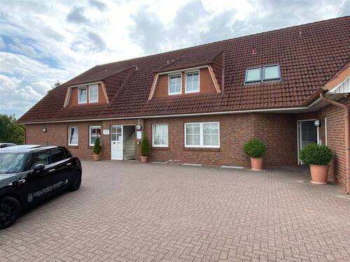 Eingang hintere Auffahrt barrierefreier Zugang - 5 Zimmer Büro in Rosengarten