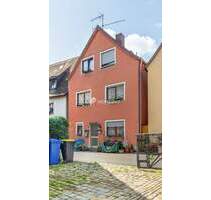 Einfamilienhaus mit 4 Zimmern und Entwicklungspotenzial in ruhiger Lage von Frickenhausen